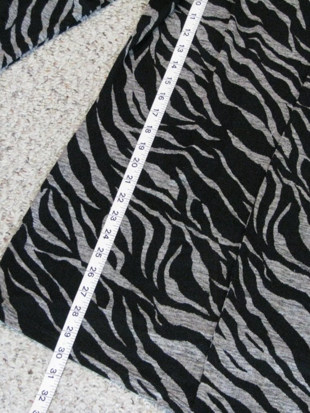 Laura Black and Metallic Silver Tiger Stripe Cardigan - Picture 5 of 6